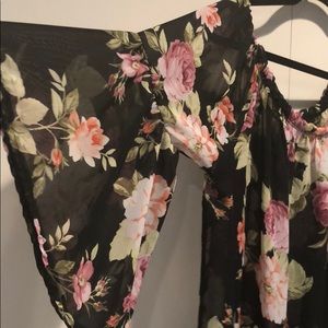 Chiffon bell sleeve blouse